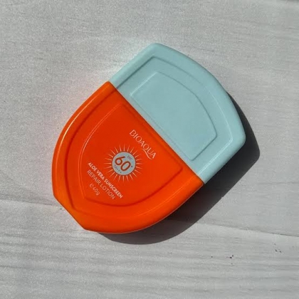 کرم ضد آفتاب آلوورا بیواکوا Spf 60 